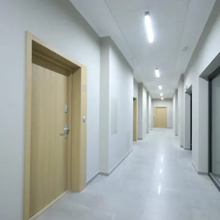 Nowoczesny Apartament Przy Sky Tower Wrocław
